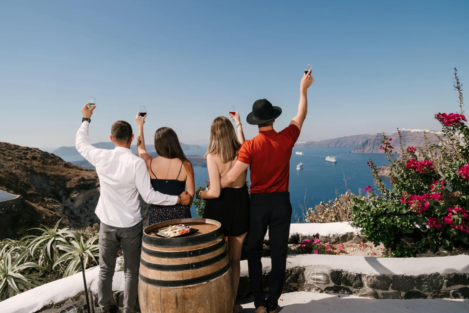 Santorini: Wine Tasting Tour to 3 Wineries with Transfer
